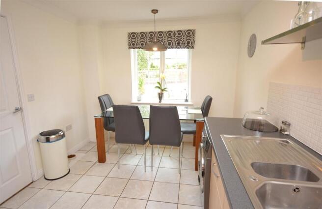 Dining Space.JPG