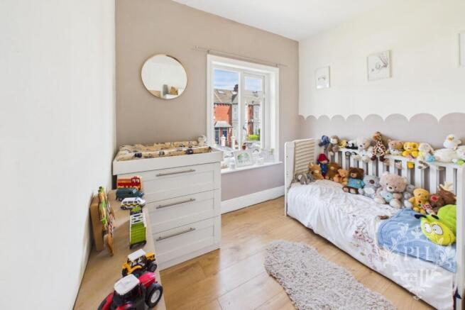 3 bed Semi-Detached for sale Image 11