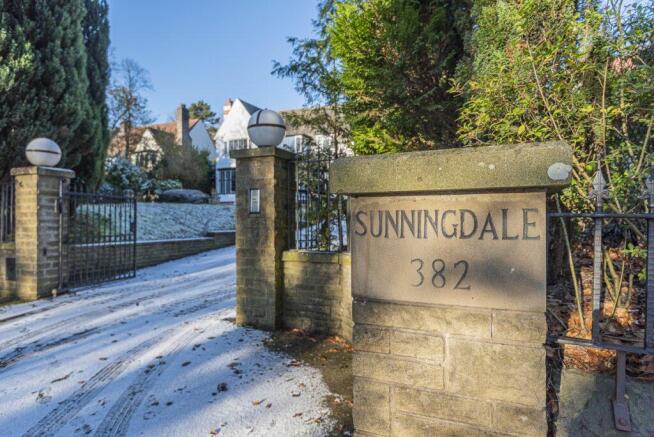 PLM - Sunningdale Front Exterior-10