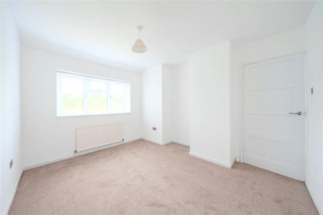 3 bed Semi-Detached for sale Image 6