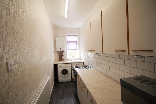 1 bed Apartment to rent Image 4
