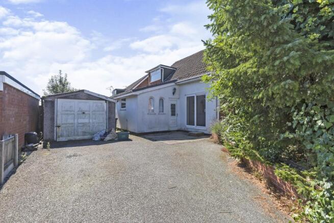 Driveway & Garage