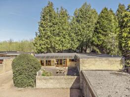 3, Springbank, Main Street, Perth PH2 7HB