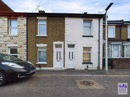 15, Elm Road, Gillingham ME7 2NR