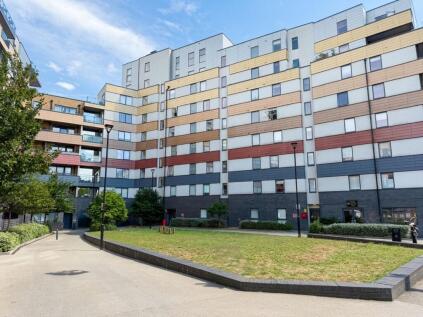Montmorency Gardens, London, N11