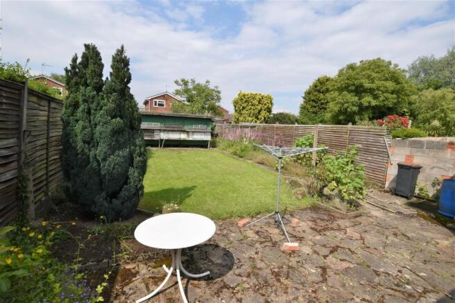 GARDEN VIEW 2