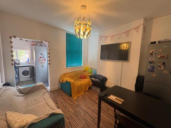 5 Bed - HMO Student Property