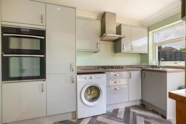 Sheldonfield Road, Sheldon, Birmingham photo 4