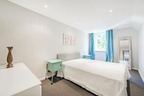 24, Burlington Close, London W9 3LZ