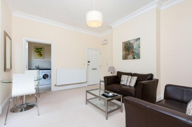 4eceb9d7-7b68-4d94-8