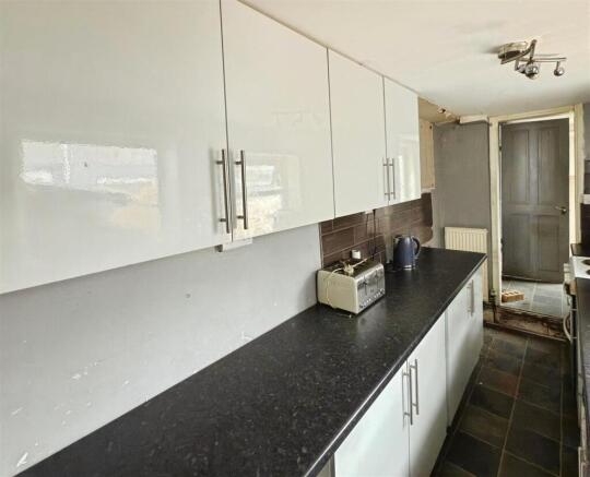 17 Lawson Road  (1).jpg