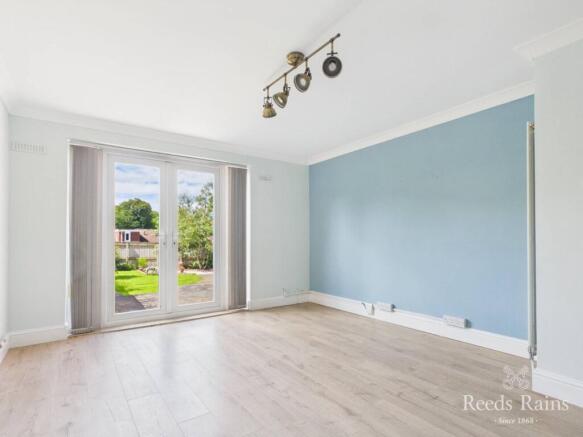 3 bed Bungalow for sale Image 5