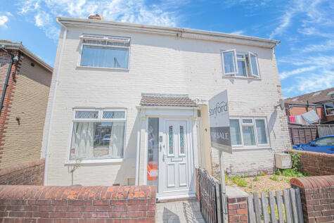 Cherbourg Road, Eastleigh, SO50