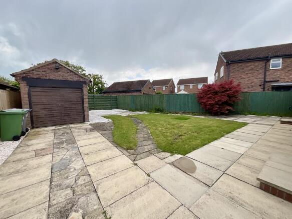 3 bed Detached Bungalow to rent Image 10