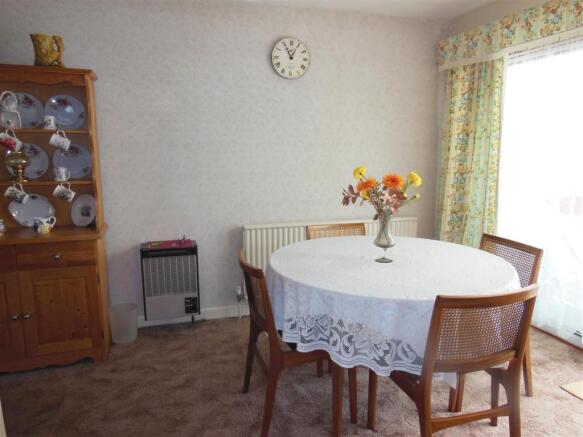Dining Room.JPG
