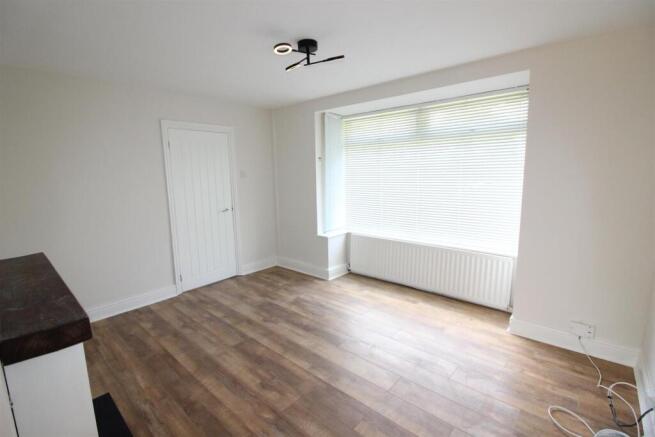 3 bed Terraced for sale Image 6