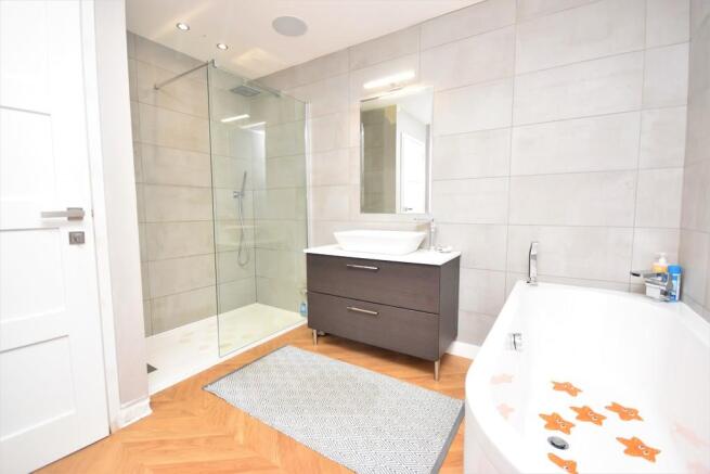 Bathroom 2