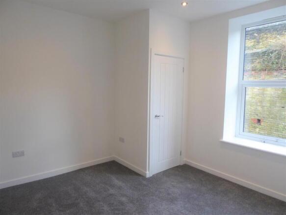 1 bed Apartment to rent Image 7