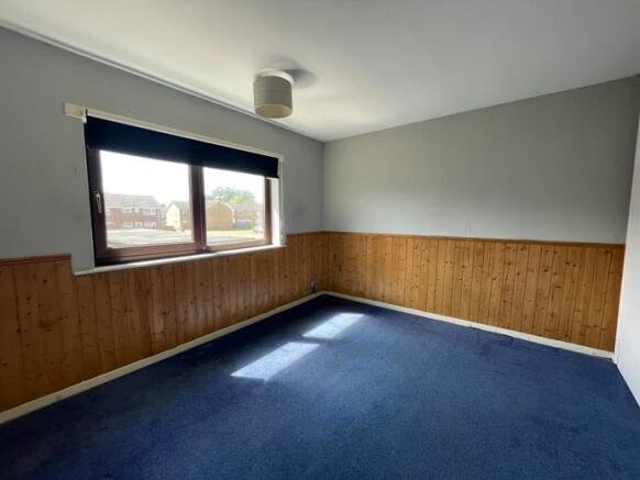 3 bed Terraced to rent Image 9