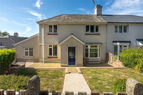 Penlon Gardens, Bangor, Gwynedd, LL57