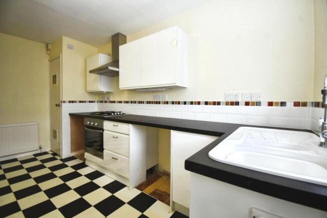 3 bed Semi-Detached Bungalow for sale Image 8
