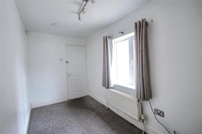 3 bed Semi-Detached for sale Image 5
