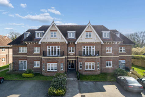 Shoppenhangers Road, Maidenhead