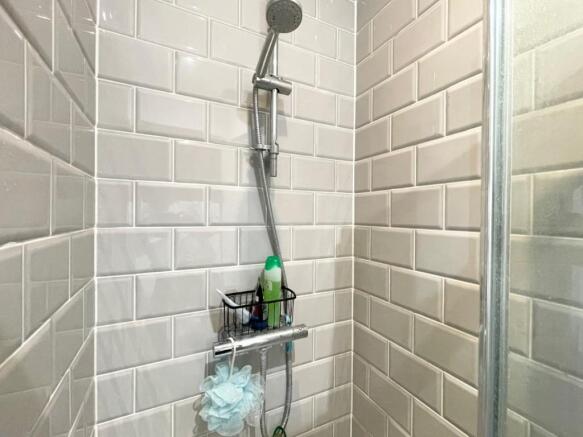 Shower cubicle