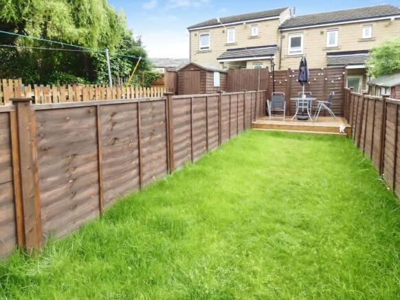 2 bed Terraced for sale Image 6