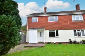 4, Mitchell Close, Bovingdon, Hemel Hempstead HP3 0RU