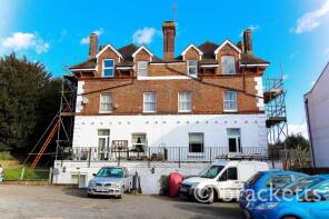 Flat D3, Park House, Park Road, Royal Tunbridge Wells TN4 9JN
