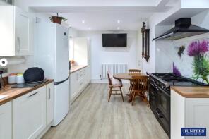 67, Bassett Avenue, Leicester LE8 5QG