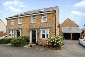 11, Pembrey Close, Kettering NN15 5XA