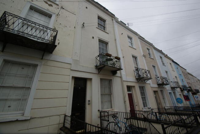 21 Southleigh Road -
