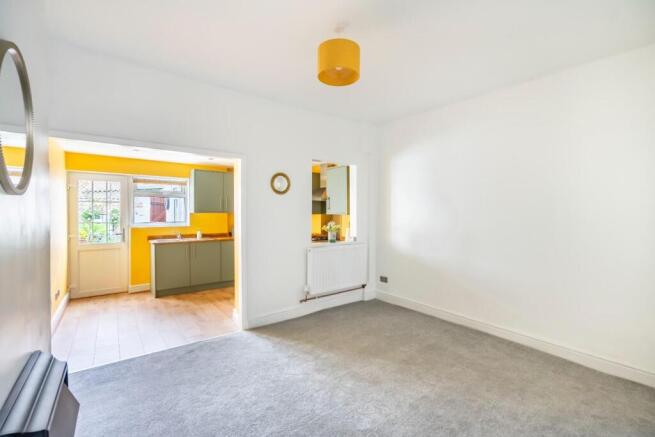 2 bed Terraced for sale Image 7