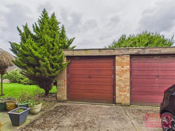 2 bed Ground Flat for sale Image 12
