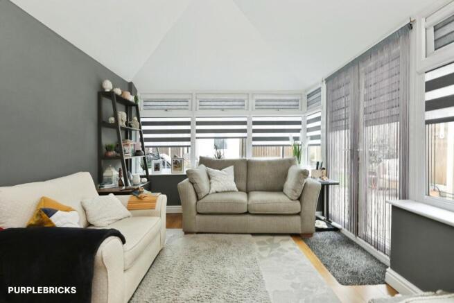 3 bed Terraced for sale Image 4