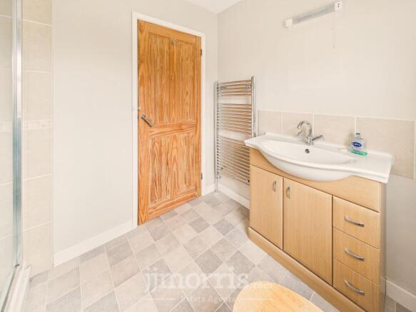 Ensuite Shower Room