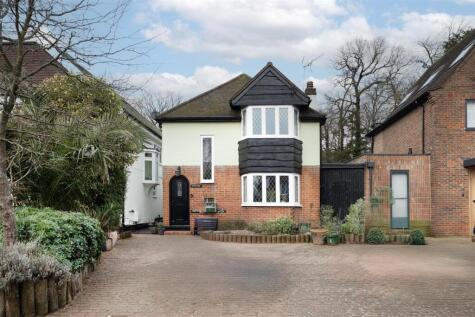 Tudor Close, London, NW7
