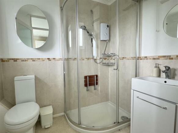 En-Suite Shower
