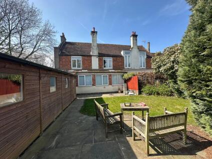 Bovingdon Green, Bovingdon, HP3