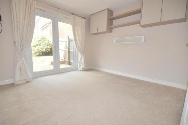 RECEPTION / BEDROOM 4