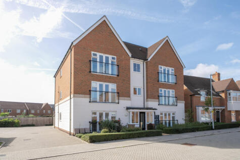 Royal Crescent, West Malling, ME19