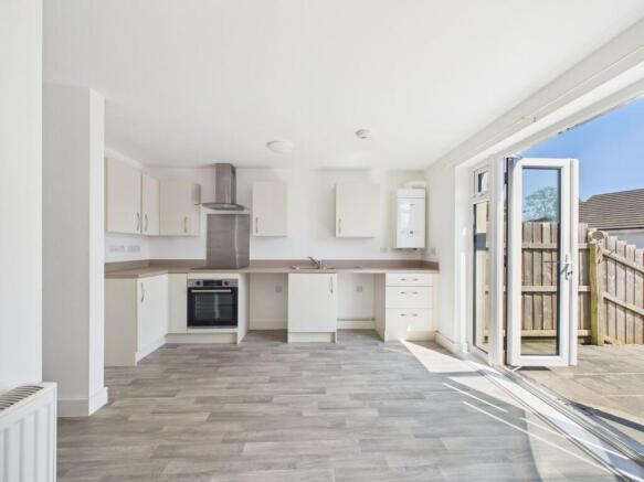 KITCHEN / DINER