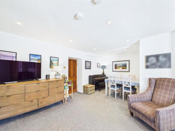 Sitting Room & Dining Area