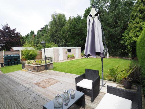 Rear Garden 958