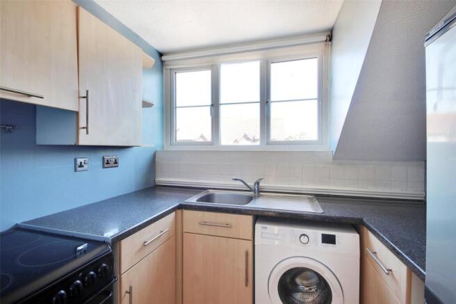 Falcon Close, Dartford, Kent, DA1 photo 4