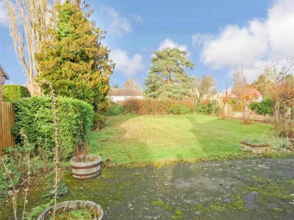 Front Garden.JPG