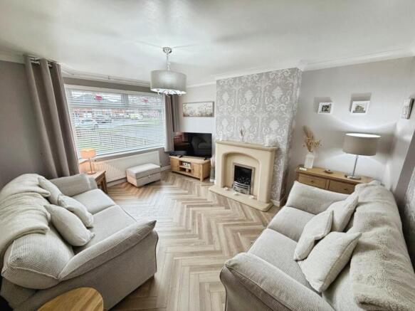 34d9ef06--4A2E-A2C0-D8DAFAB828A7-11915-000003812D6