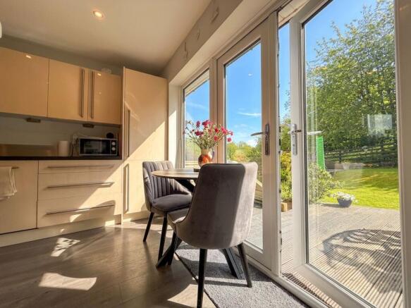 3 bed Semi-Detached Bungalow for sale Image 5